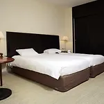 Mercure Port Motte Hotel