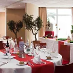 Mercure Port Motte Hotel 4*