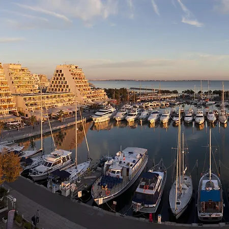 Mercure Port Motte