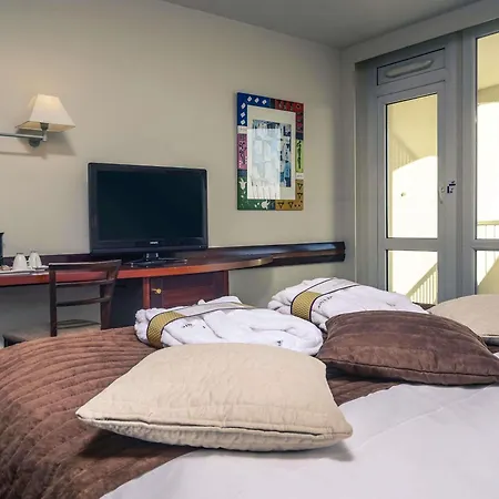 Mercure Port Motte