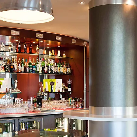 メルキュール ポール ラ グランド モット 4* ラ・グランド・モット