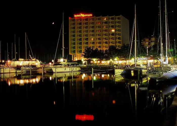 Mercure Port Motte Hotell 4*