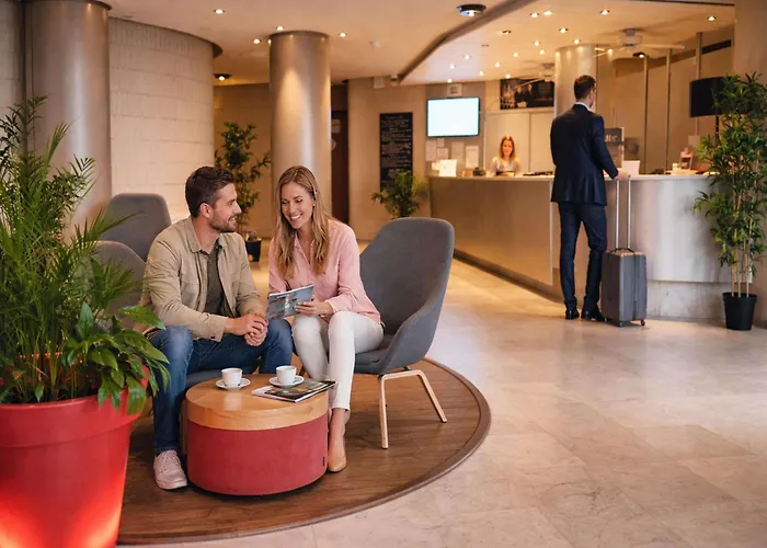 Mercure Port Motte Hotell 4*