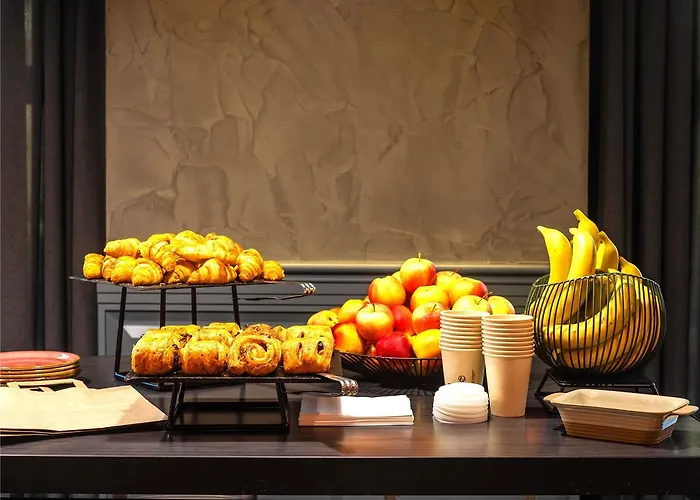 Mercure Port Motte 4*